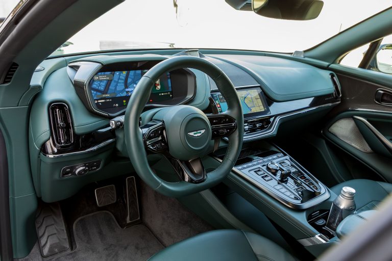 Apple CarPlay Ultra hands-on: more continuity, less disruption