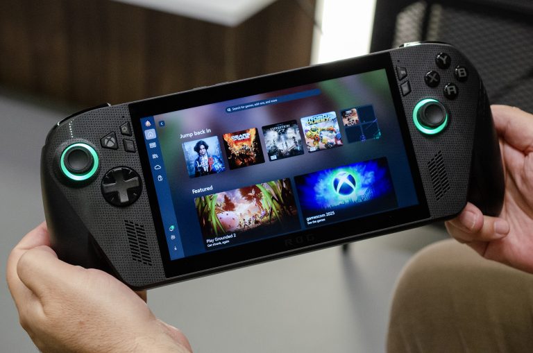 Microsoft’s Xbox handheld is a good first step towards a Windows gaming OS