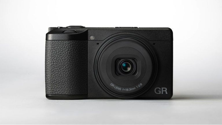 Thank you Ricoh for the new GR IV premium compact, but I’m going to stick with my GR III for now – here’s why