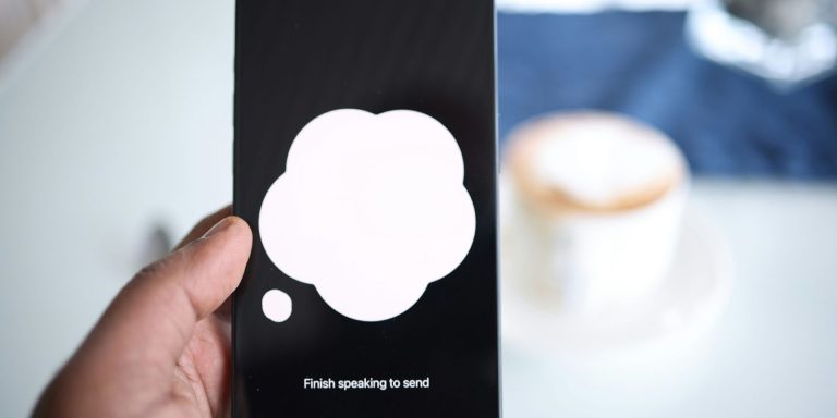 Despite everything, a Siri chatbot does seem the right way to go